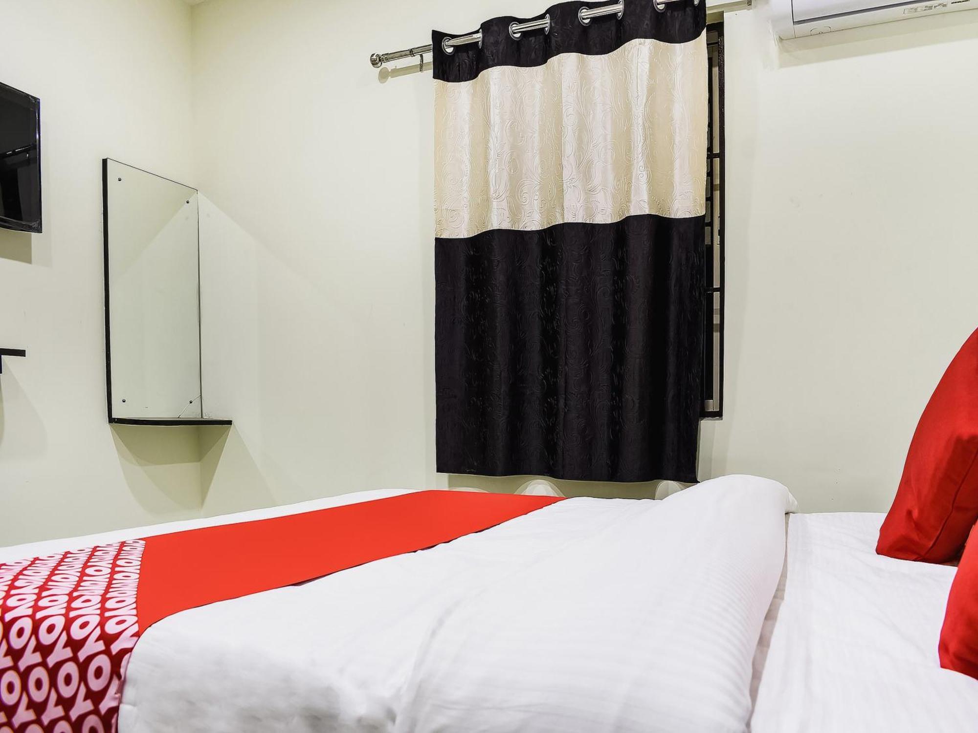 Hotel O S&H Residency Khandagiri Exterior photo
