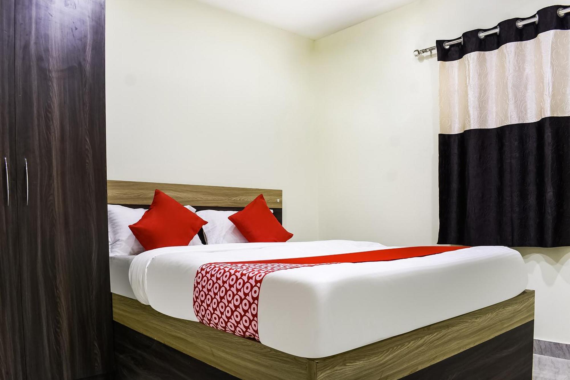 Hotel O S&H Residency Khandagiri Exterior photo