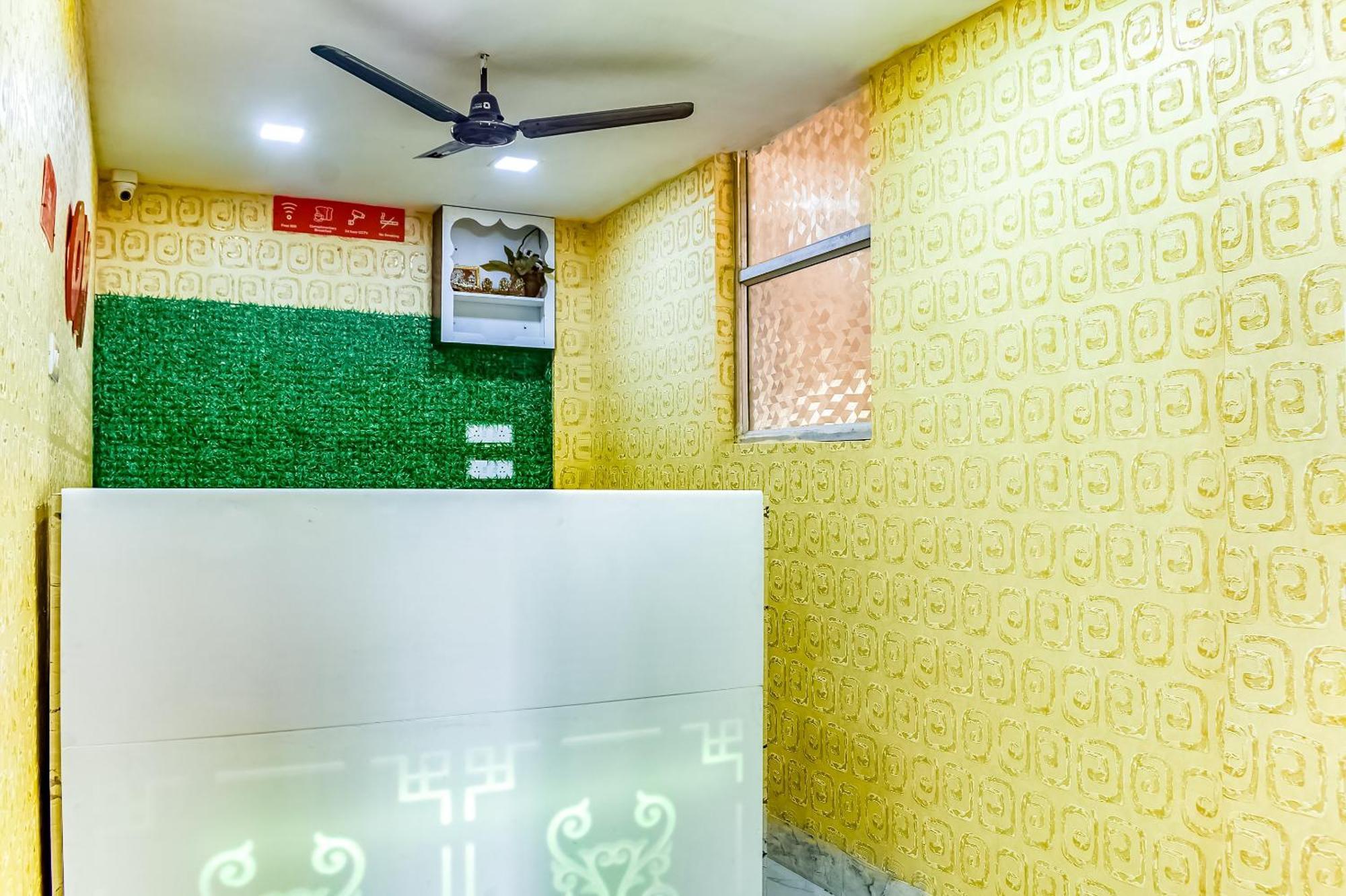 Hotel O S&H Residency Khandagiri Exterior photo