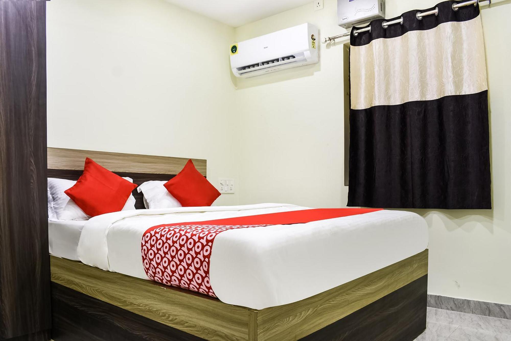 Hotel O S&H Residency Khandagiri Exterior photo